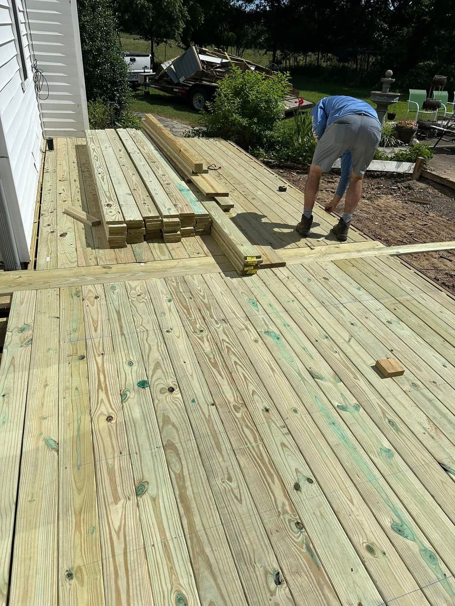 Decks for Mike Feagin Construction in Lewisburg, TN