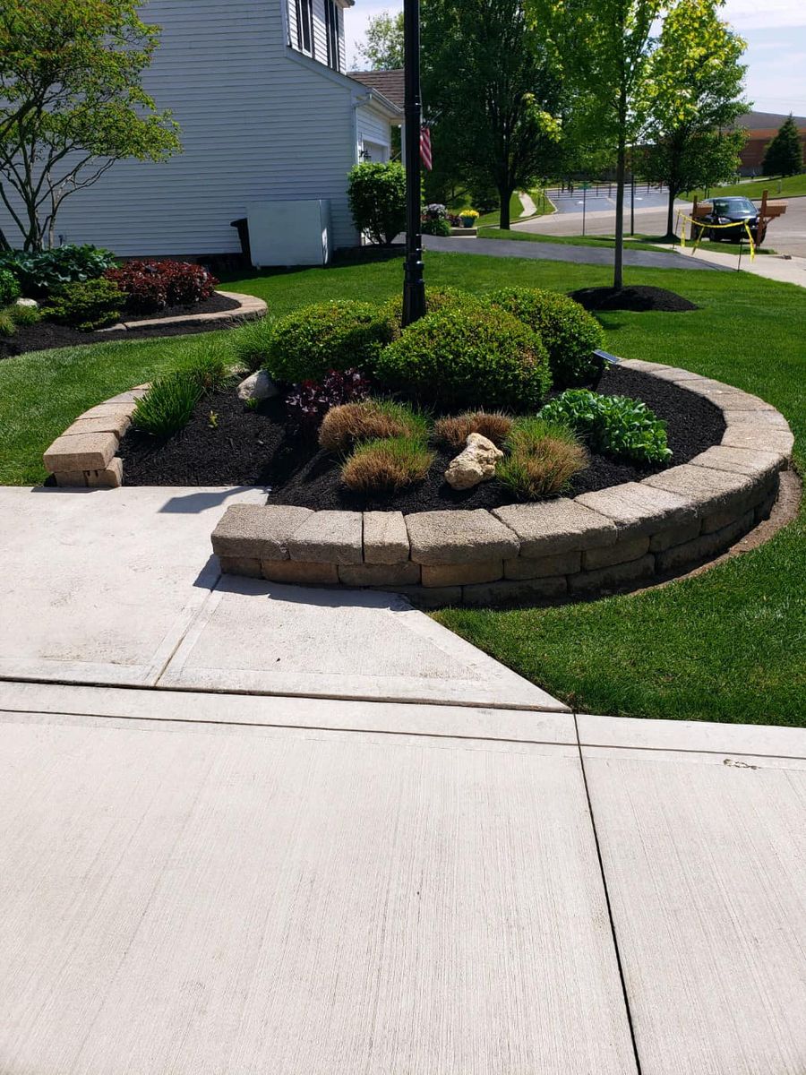 Retaining Wall Construction for Dewhurst Landscaping & Lawncare in Pickerington, OH