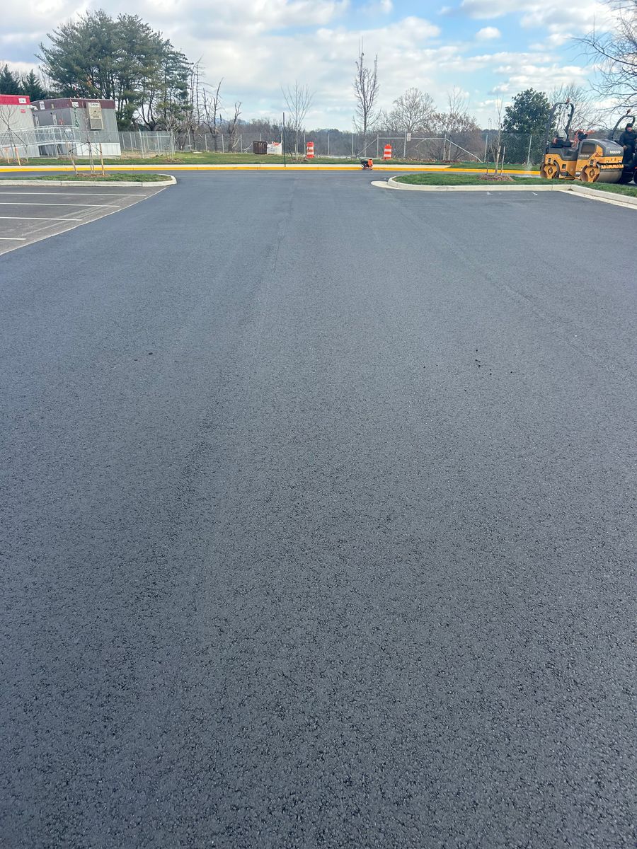 Sealcoating for James R Carter Paving in Roanoke, VA