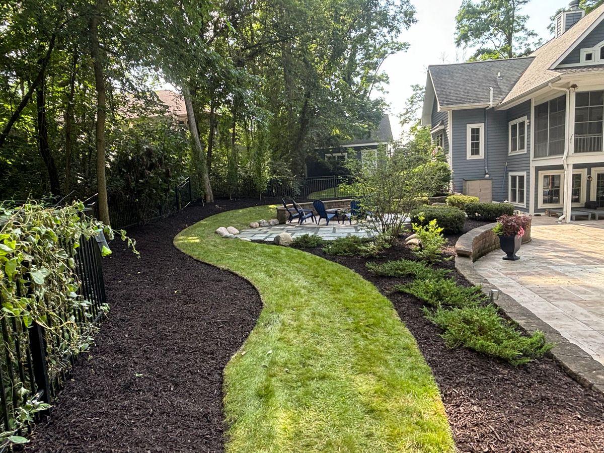 Edging and Mulch Installation for H&L Lawn Care LLC in Twin Lakes, WI