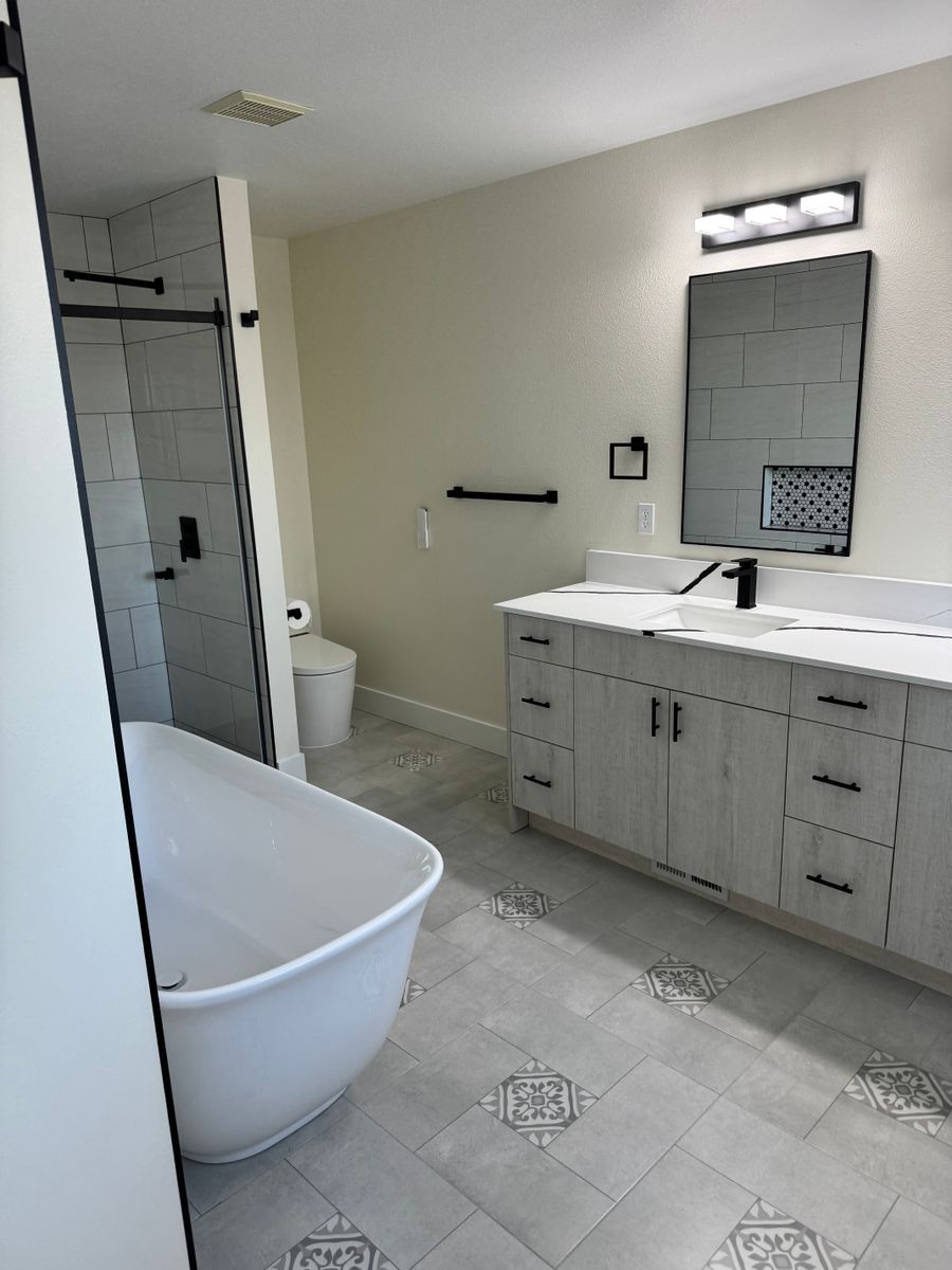 Flooring for Best NW Construction in Maple Valley, WA