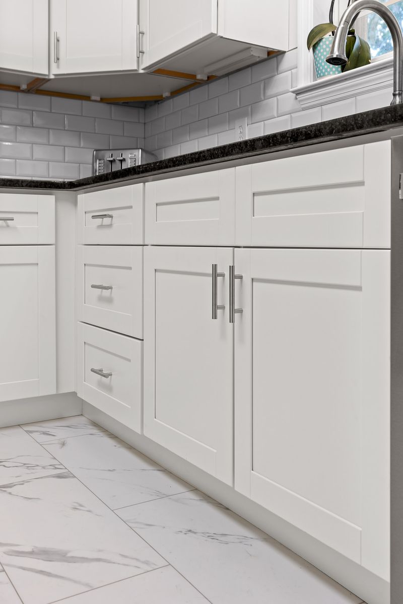 Kitchen Renovation Hohenwald, TN for R & T Contracting in Chattanooga, TN