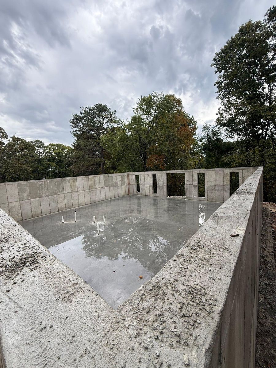 Flatwork for Modern Concrete LLC in Lowell, AR