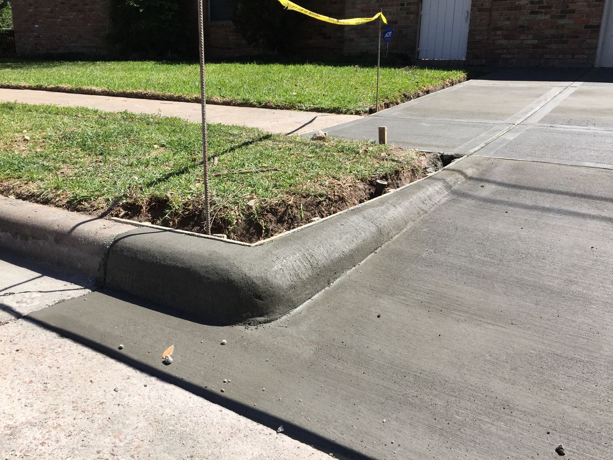 Concrete for Texas Curb N Borders in Houston, TX