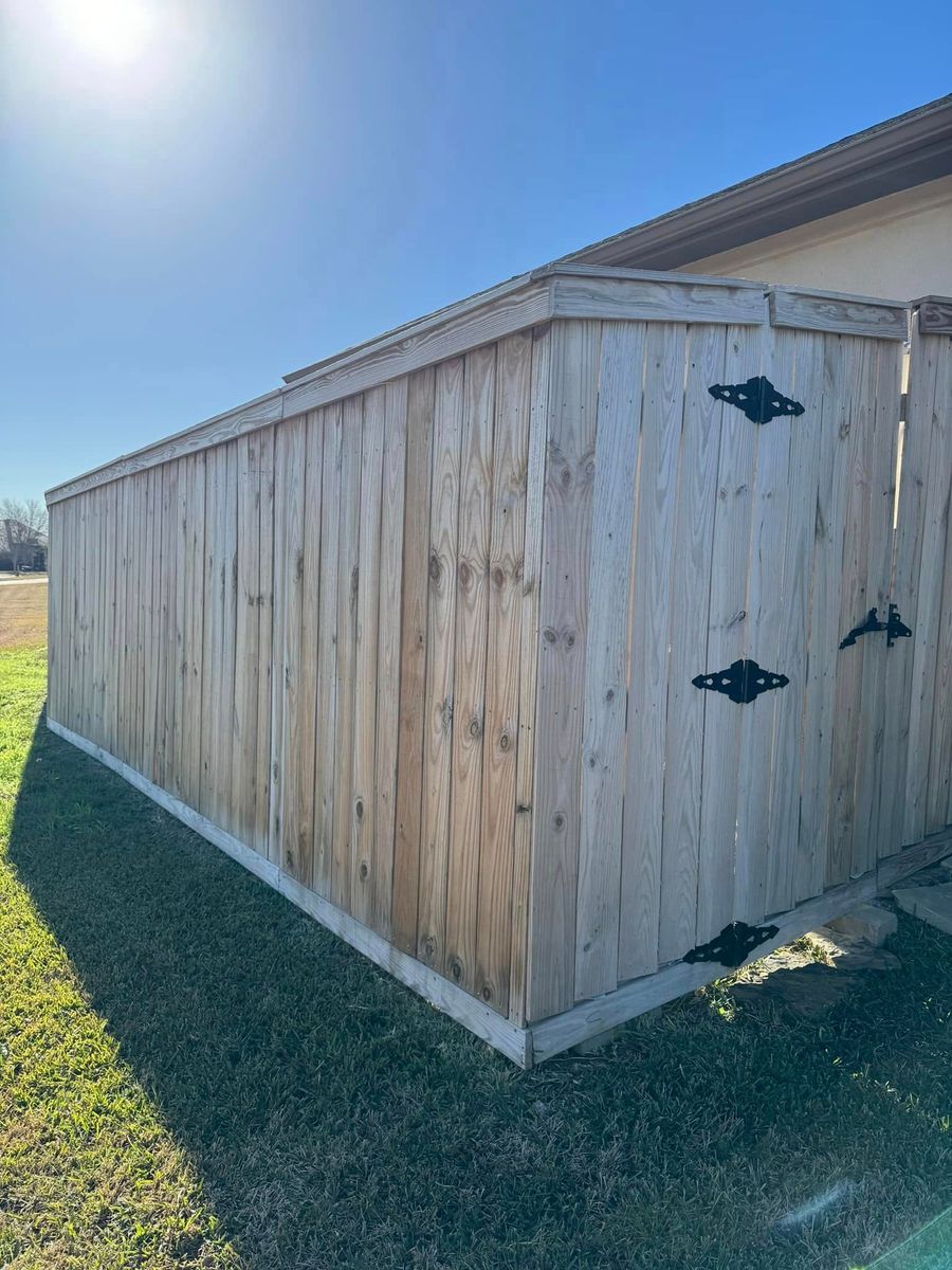 Fencing Repair & Installation for Watts Painting in Killeen, TX