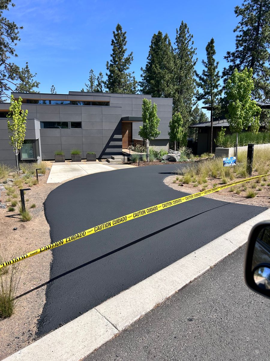 Sealcoat Installation for Pacific Sealcoating in Black Butte Ranch, OR