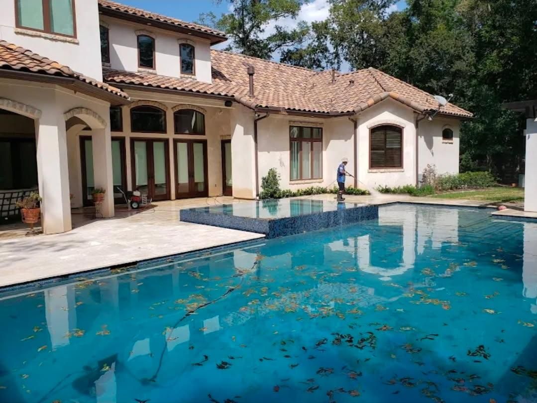 Patio & Pool Deck Cleaning for Connected Exterior Cleaning in Houston, TX