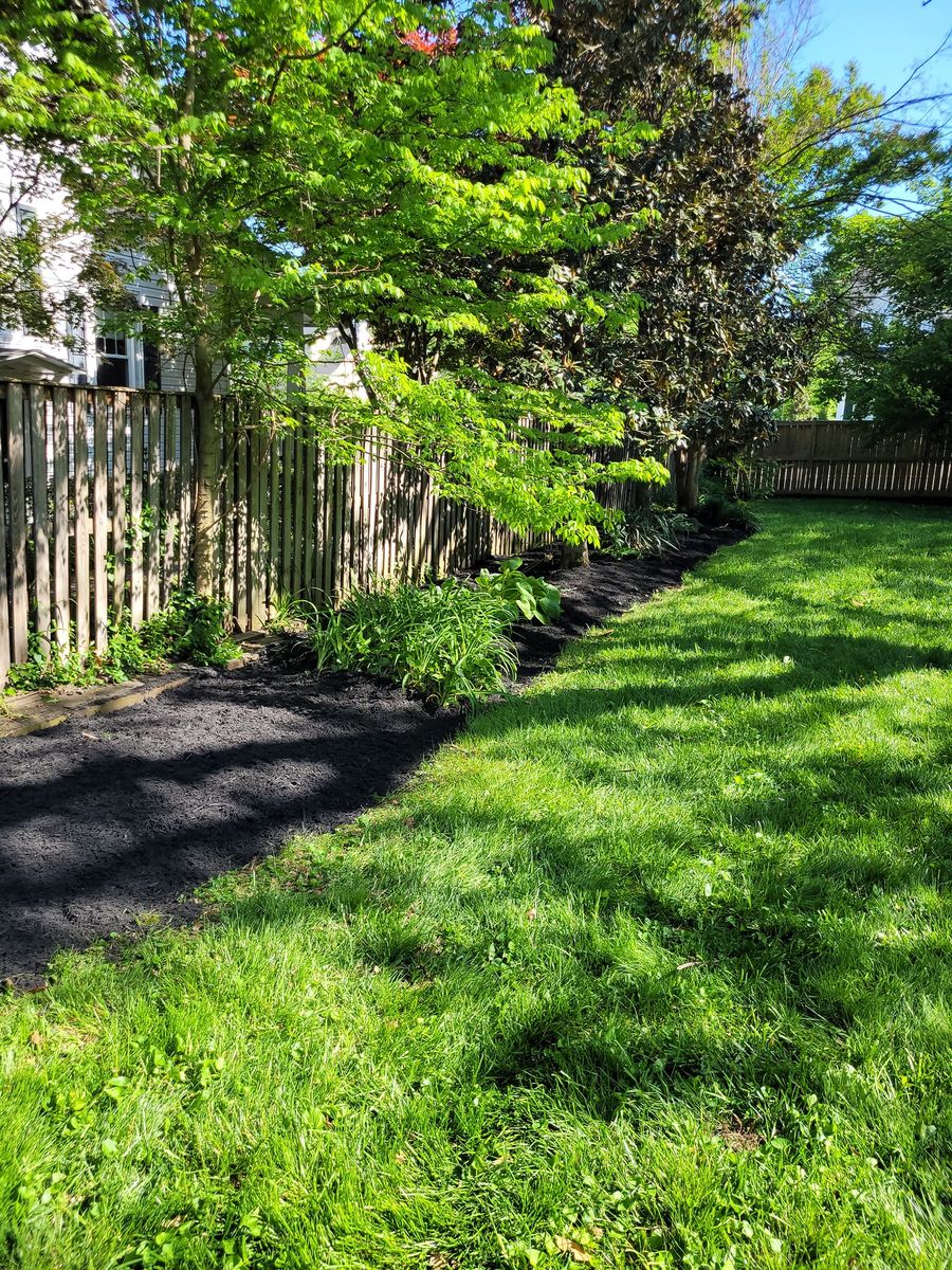 Mulch Installation for Woody's Tree and Landscaping in Fredericksburg, VA