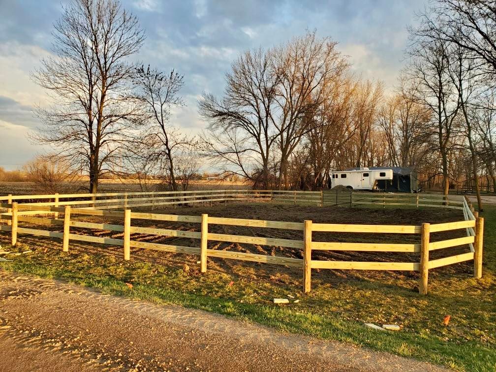 Fence Installation for Nelson Family Fence in Maplewood, MN