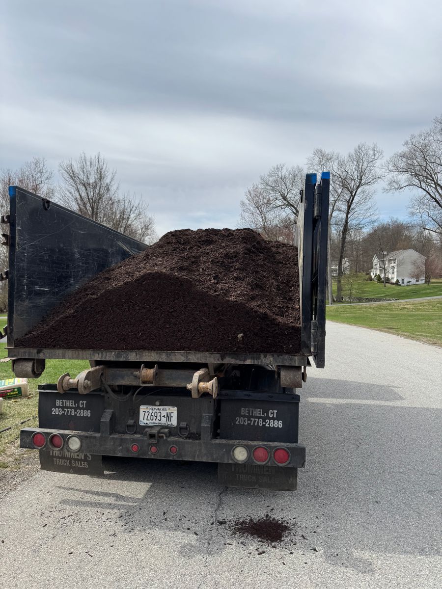 Material delivery for DMC Dumpsters in Wappingers Falls, NY