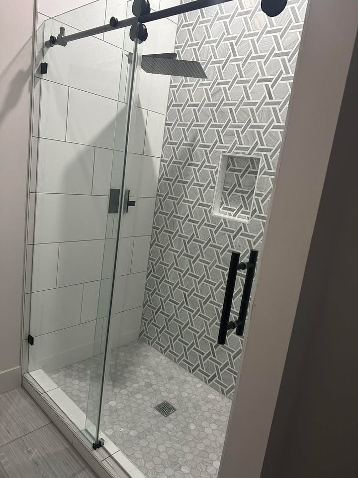 Custom Showers & Baths for Nail Star Building & Construction in Austin, TX