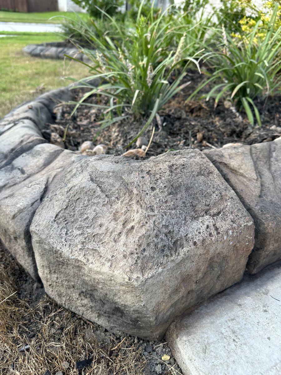 Landscaping for Texas Curb N Borders in Houston, TX