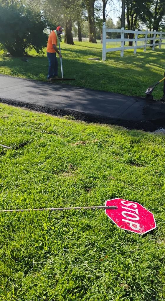Asphalt Driveway Installation for Bishop Asphalt Sealcoating in Marceline, MO