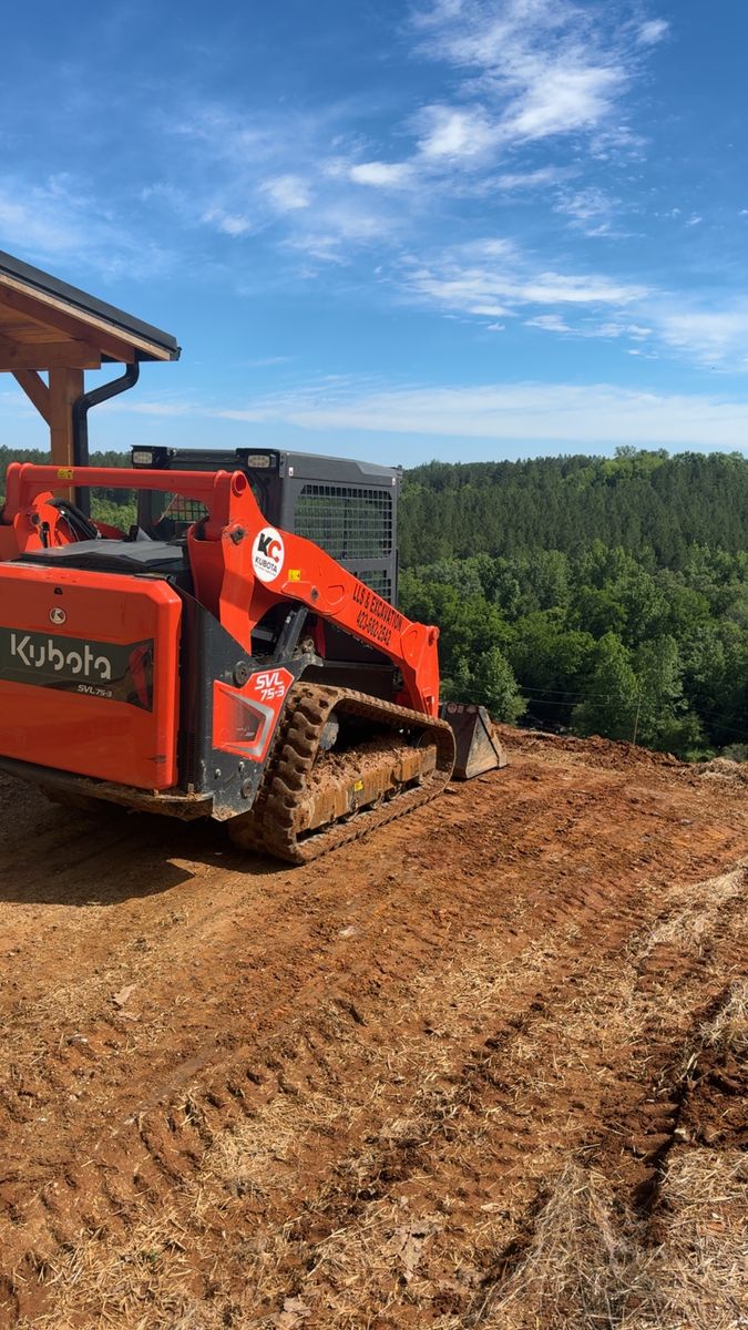 Land Grading for Leal’s Lawn Service in Dayton, TN