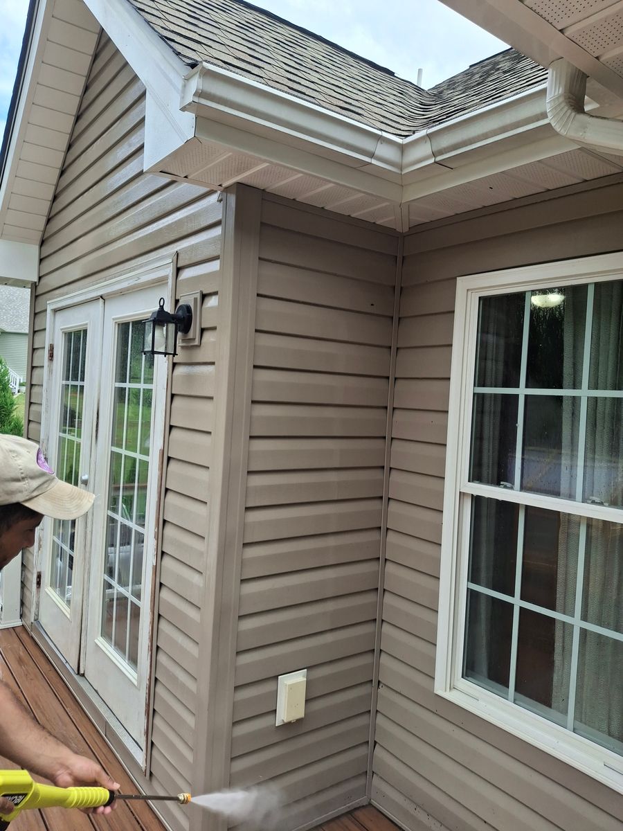 Exterior Painting for P Martinez Painting in Salem, VA