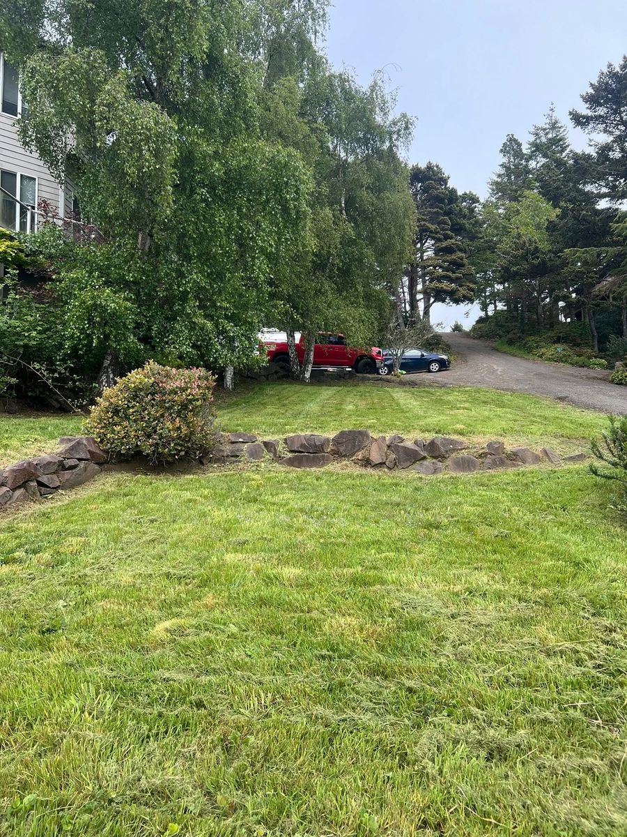 Lawn Maintenance for The Lawn Ranger LLC in Tillamook, OR