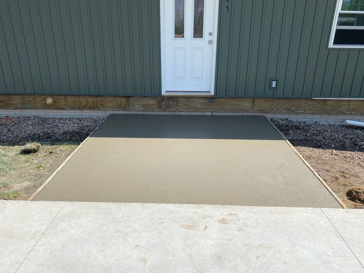 Concrete for Sly Construction LLC in Newton, IA