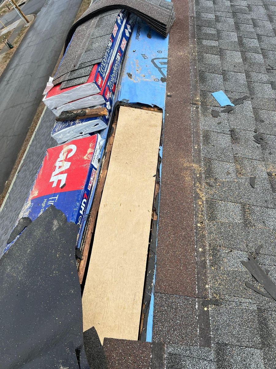 Roofing Replacement for Full Roof Replacement and Repairs in Saint Joseph, MO