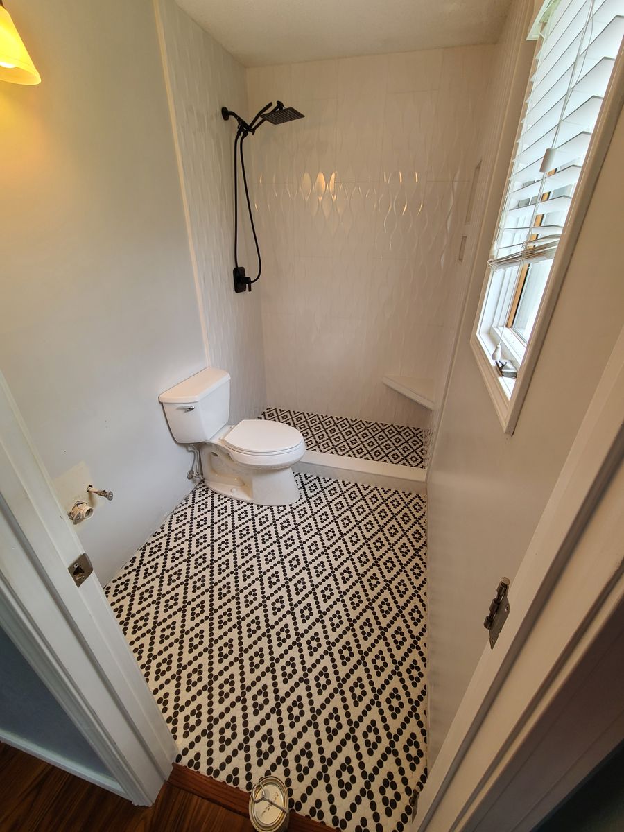 Custom Showers for Smart Flooring in Sunrise Beach, MO