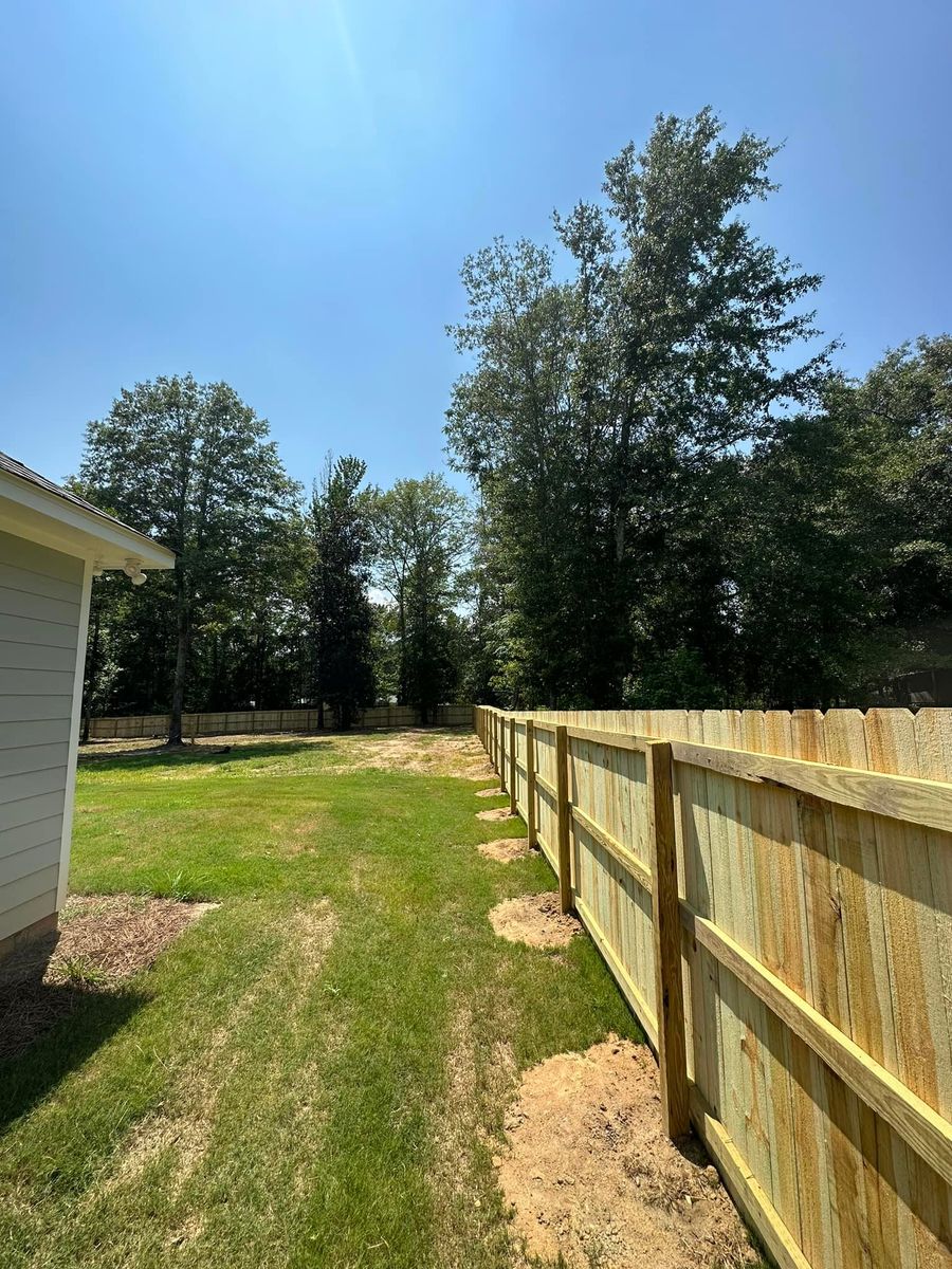 Fencing for Elite Home Solutions  LLC in Smiths Station, AL