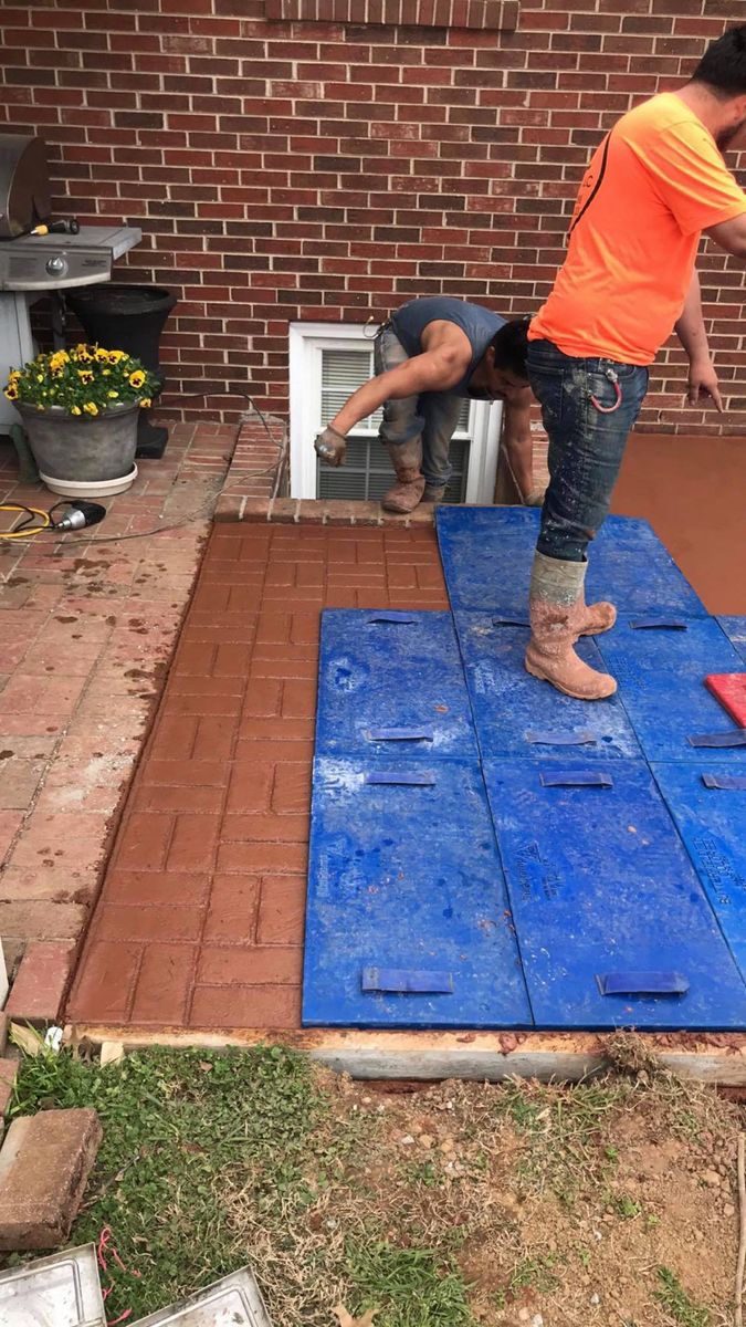Stamped Concrete Installation for TAC Concrete in Shelbyville, TN