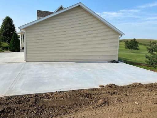 Concrete for Sly Construction LLC in Newton, IA