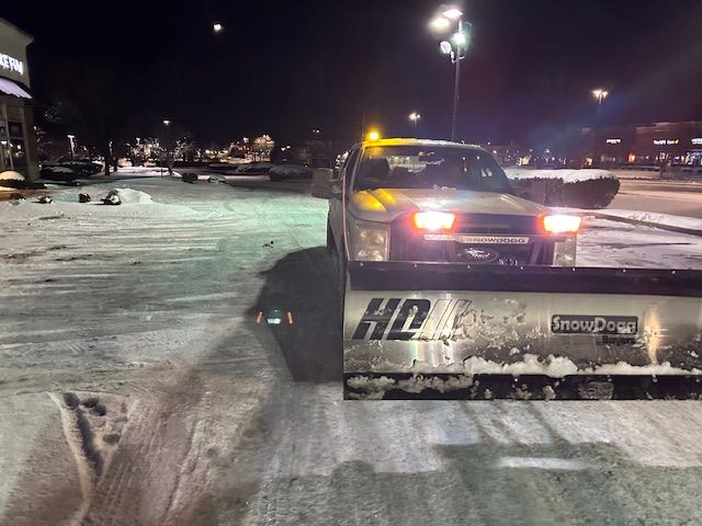 Snow Removal for The Right Price Right Choice Lawn Care Services in Murfreesboro, TN