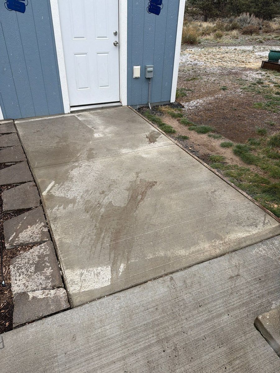 Sidewalk Installation for TJR Concrete and Construction in Bend, OR