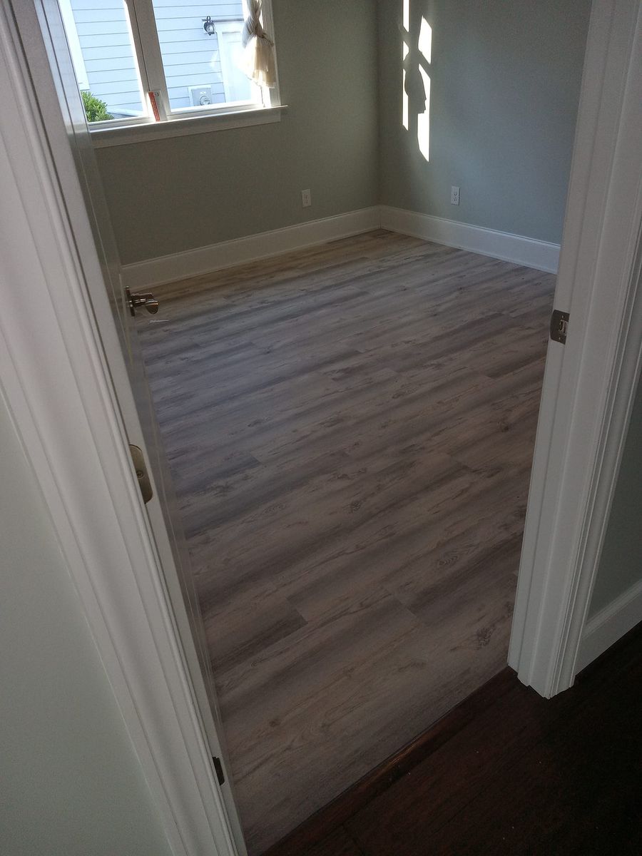 Flooring for Reel Renovations in  Holly Ridge, NC