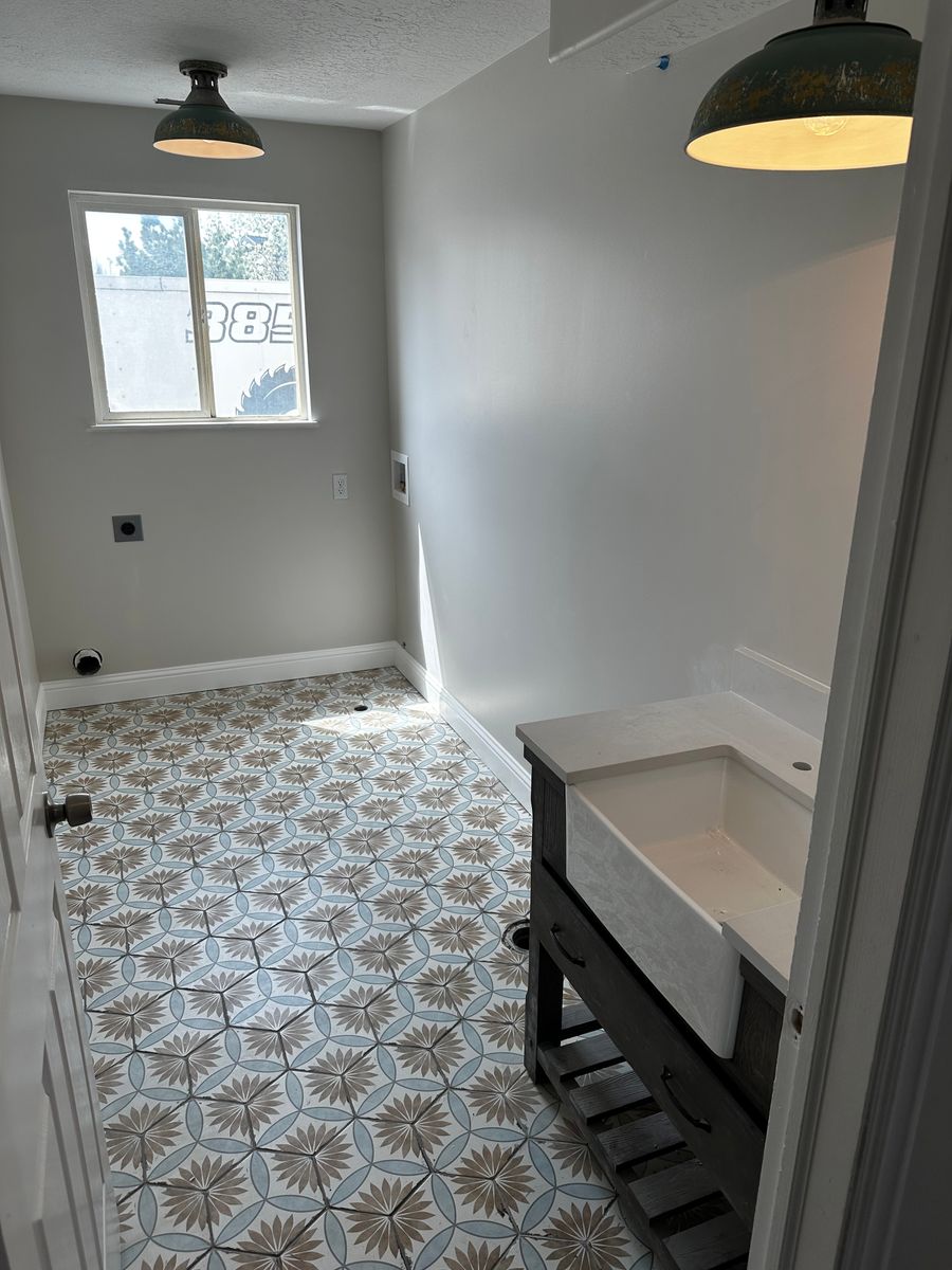 Vanities for AKP Construction in Elwood, UT