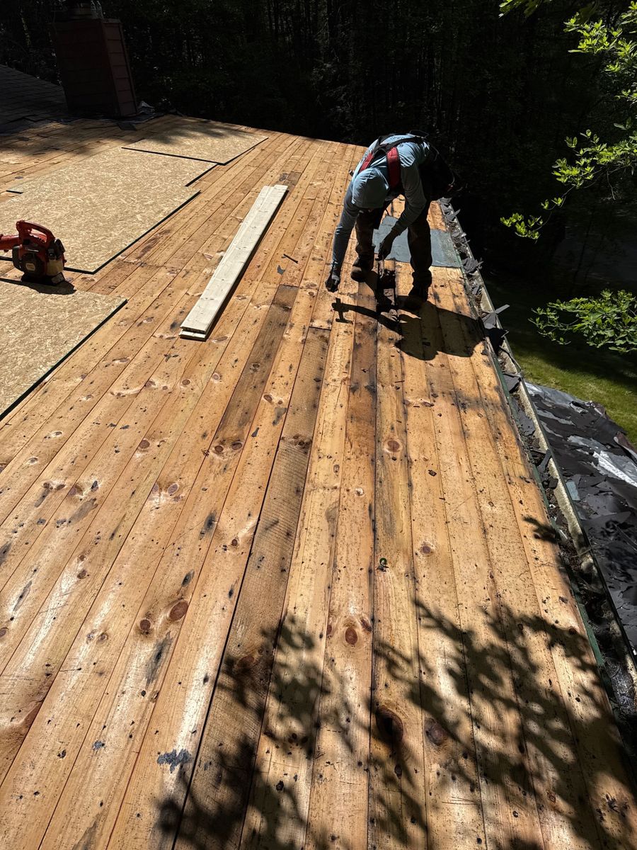 Roofing Replacement for RJ Roofing of WNC in Brevard, NC