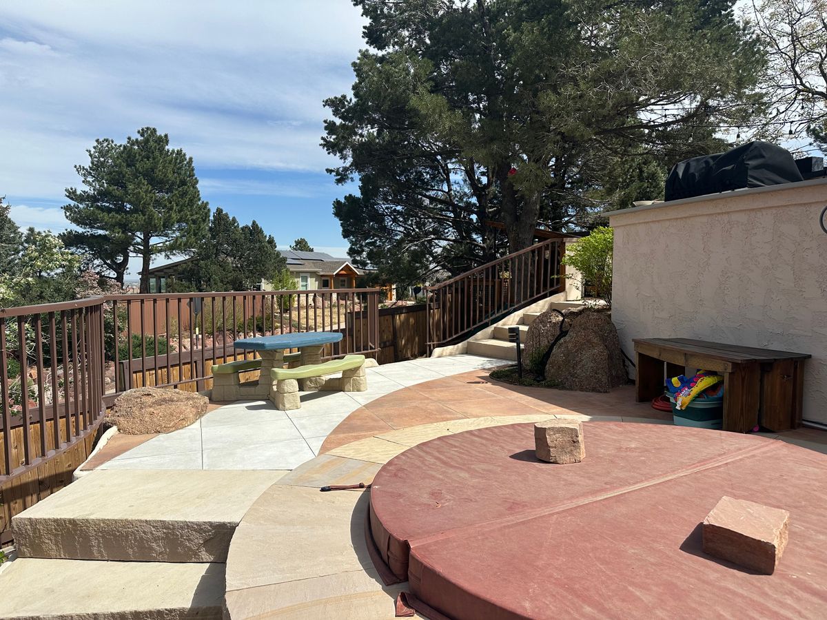 Decks and Railings for D & D Builders in Boulder, CO