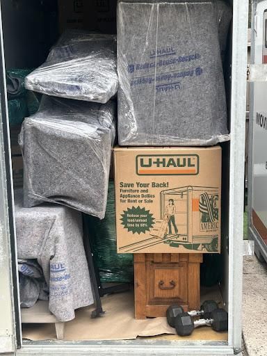 Packing and Unpacking for Man Made Hustlers in Houston, TX