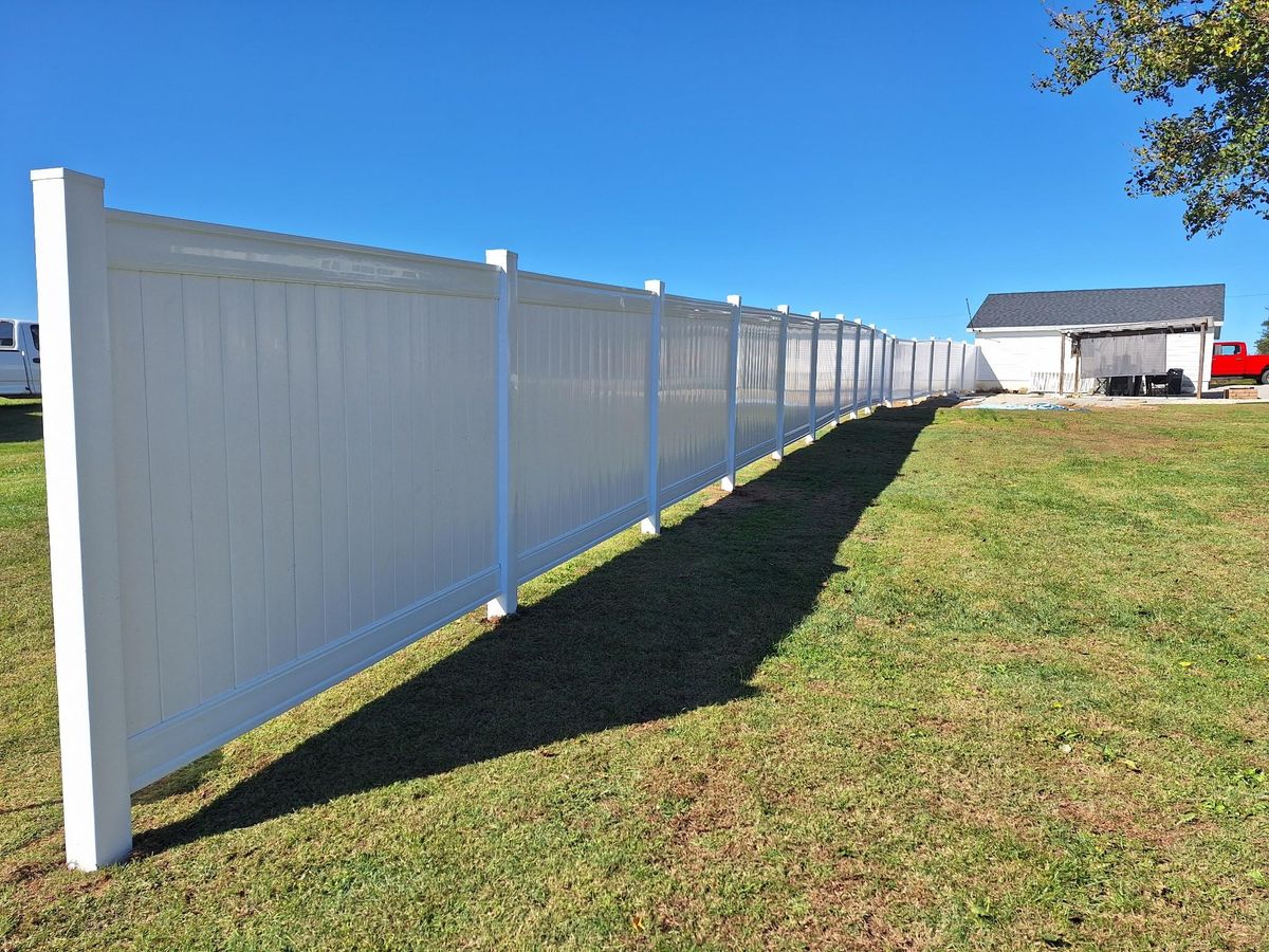 Fence Installation for Apex Fence in Henderson, KY