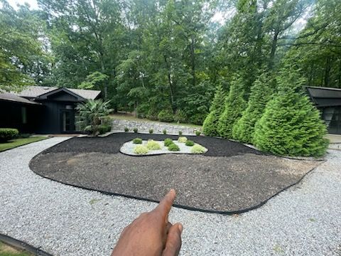 Mulch Installation for Fantastic Lawn Care LLC in Fayetteville, GA