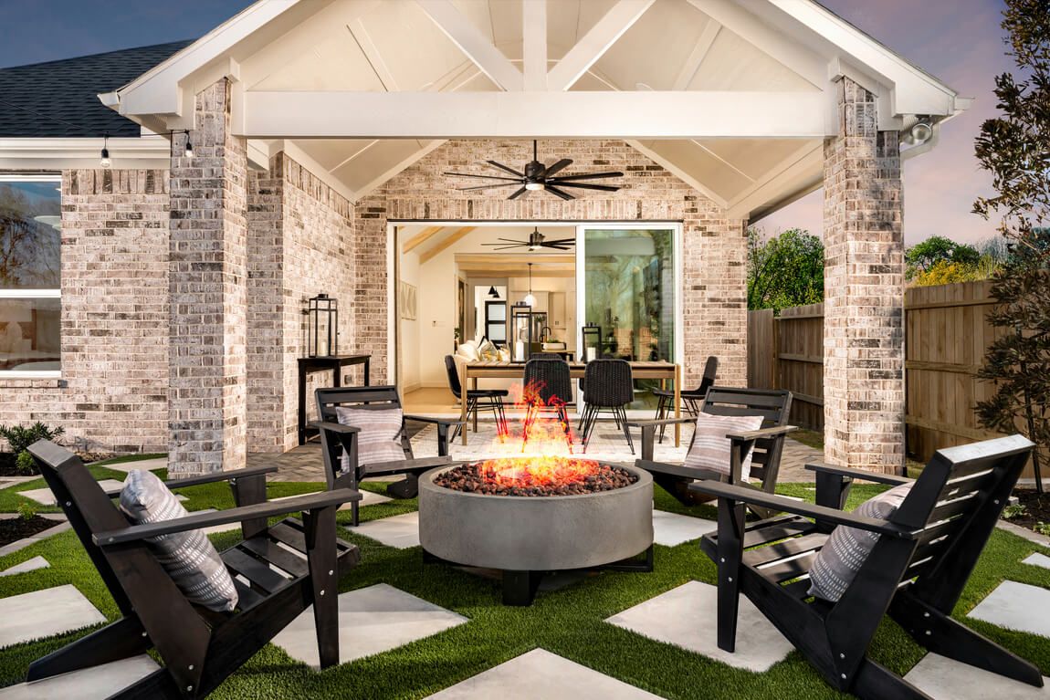 Residential Exterior Patios for 7J Facility Services in Houston, TX