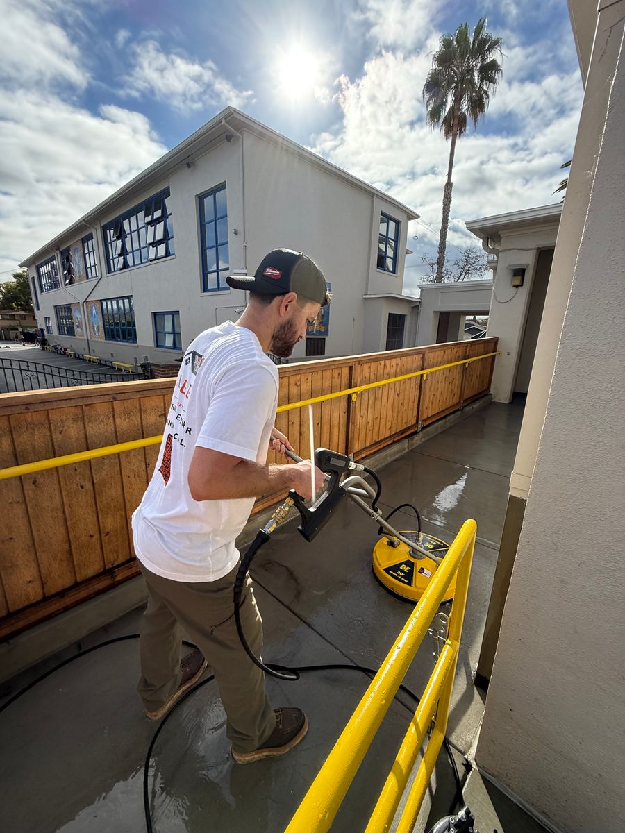 Pressure Washing for GGG Home Services in San Jose, CA