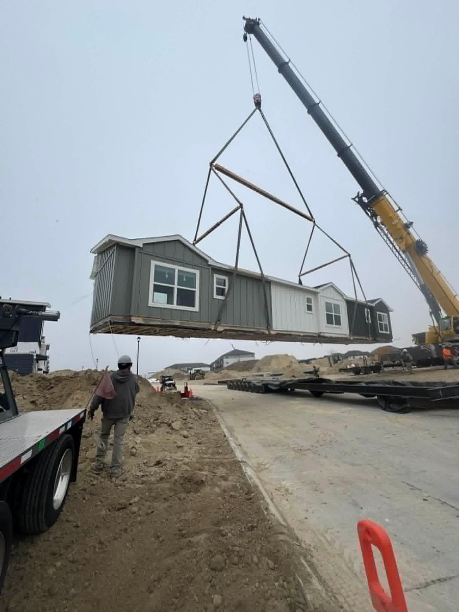 Modular Home Moving for HDE Services LLC in Grand Island, NE