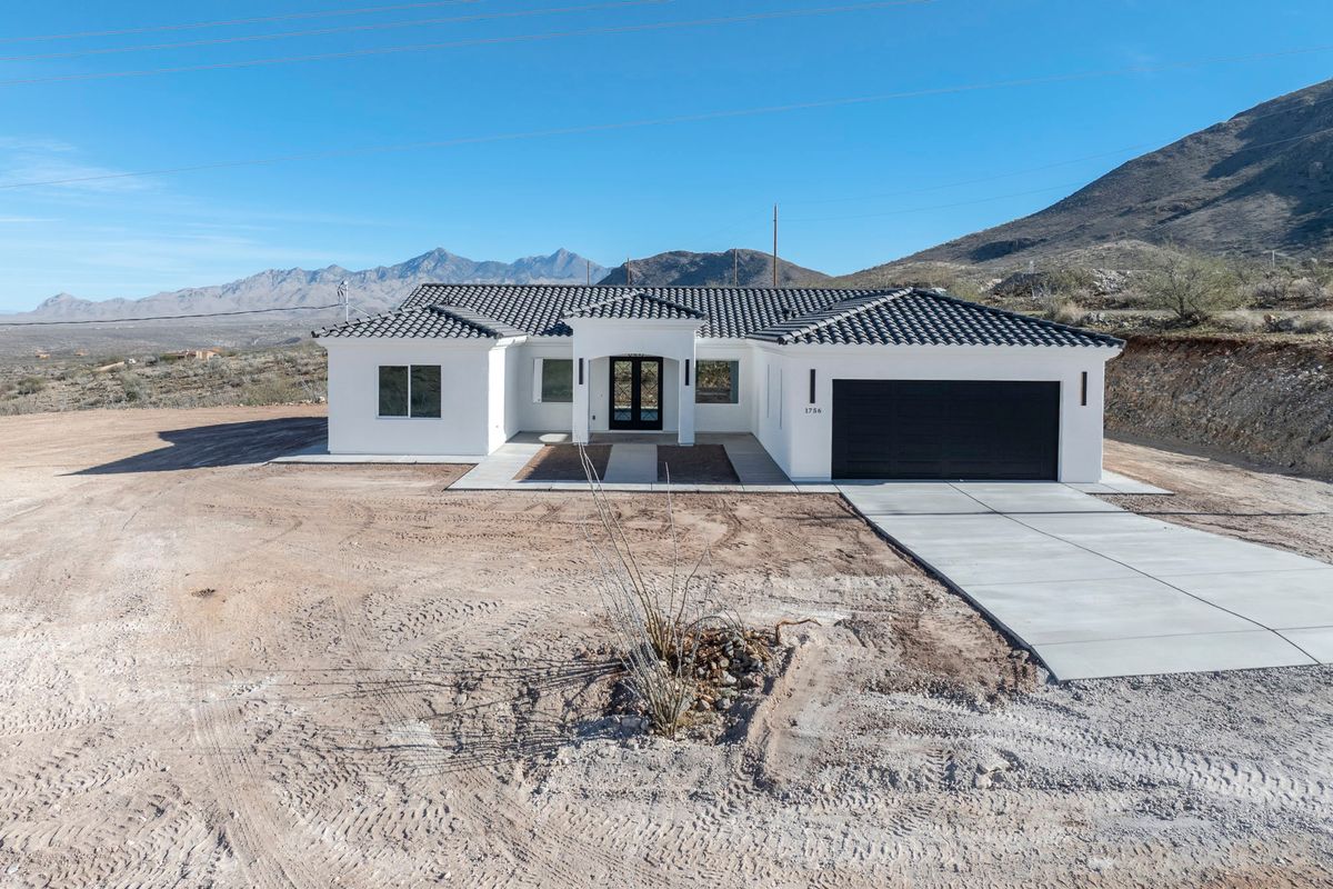 Custom Home Construction for Casoma Construction in Rio Rico, AZ