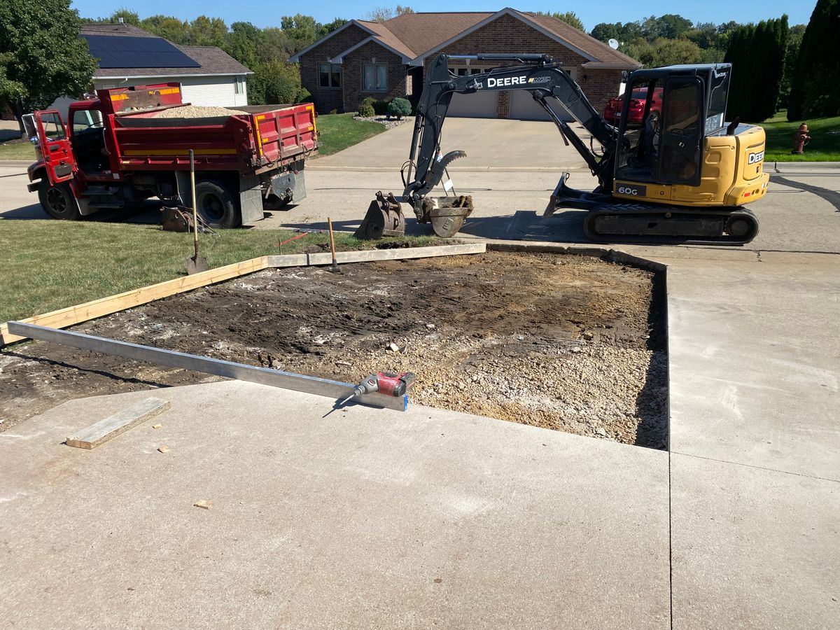 Driveway Install for TDC Excavating in Dubuque, IA