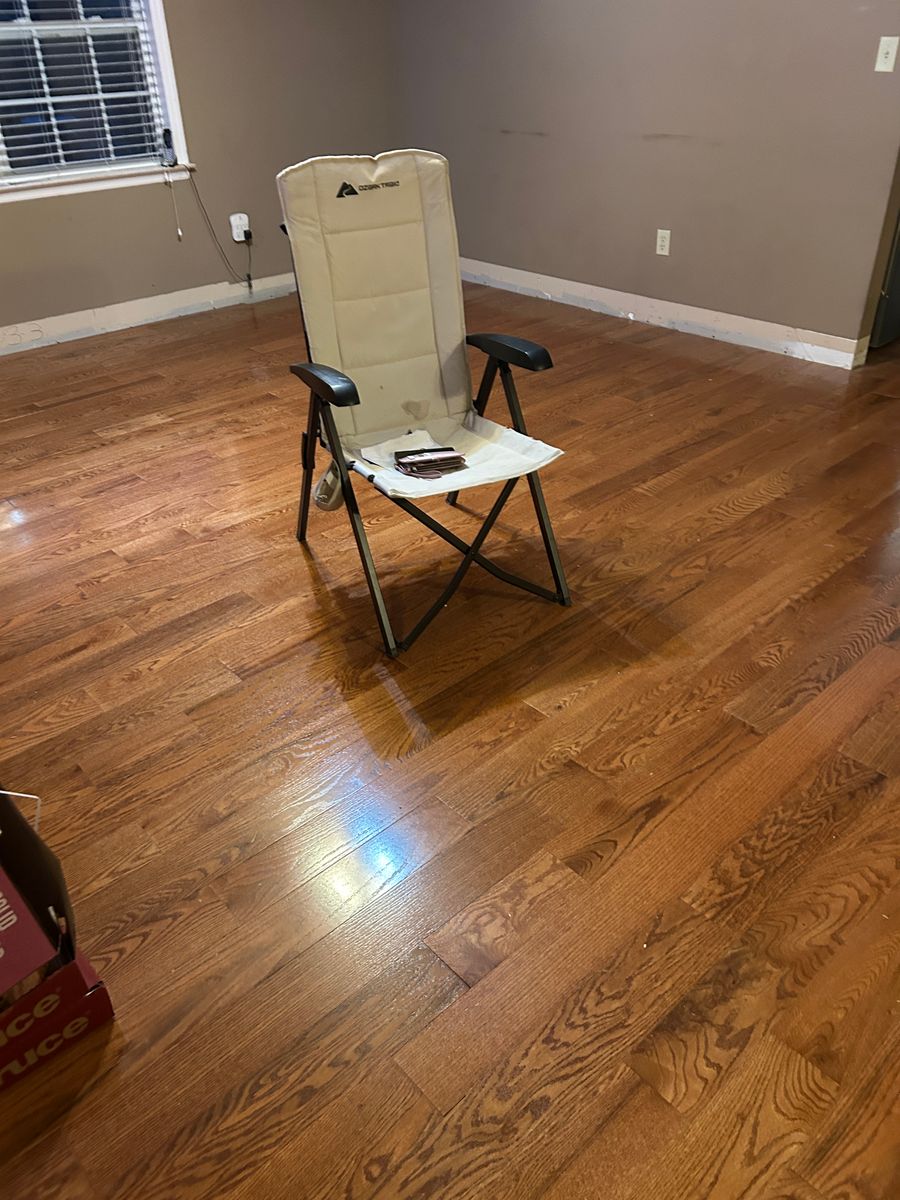 Floor Installation for T&L Flooring in Clinton, TN