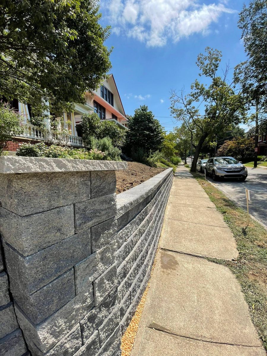 Retaining Wall Construction for STS Custom Concrete in Butler County, PA