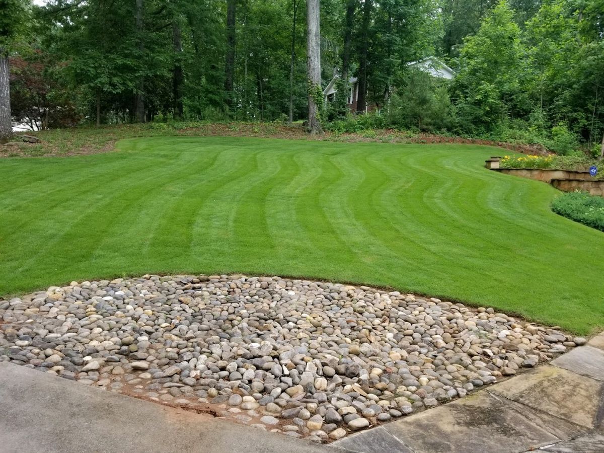 Lawn Service for New Beginning Landscape & Remodel LLC in Atlanta, GA