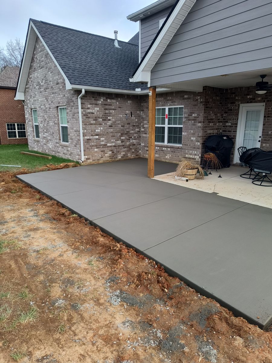 Patio Design & Installation for Layne It Down Concrete Artisan in Clarksville, TN