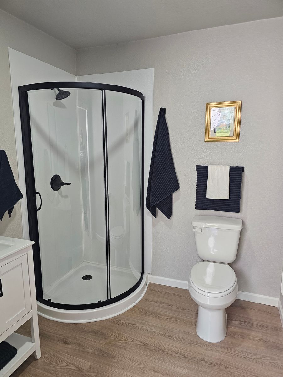 Bathroom Renovation for Strategic Repairs and Designs in Killeen, TX