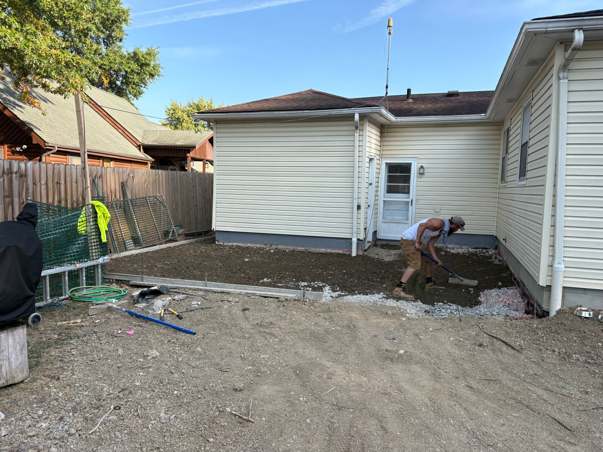 Concrete Slab Construction for Concrete Pros, LLC in Lorain, OH