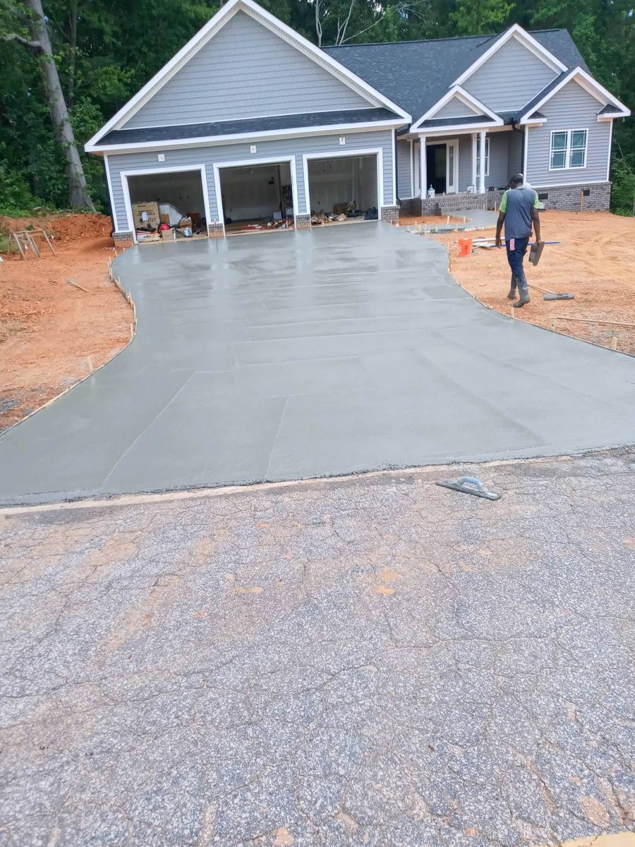 Sidewalk Installation for Stinson Concrete & Finishing LLC in Rock Hill, SC