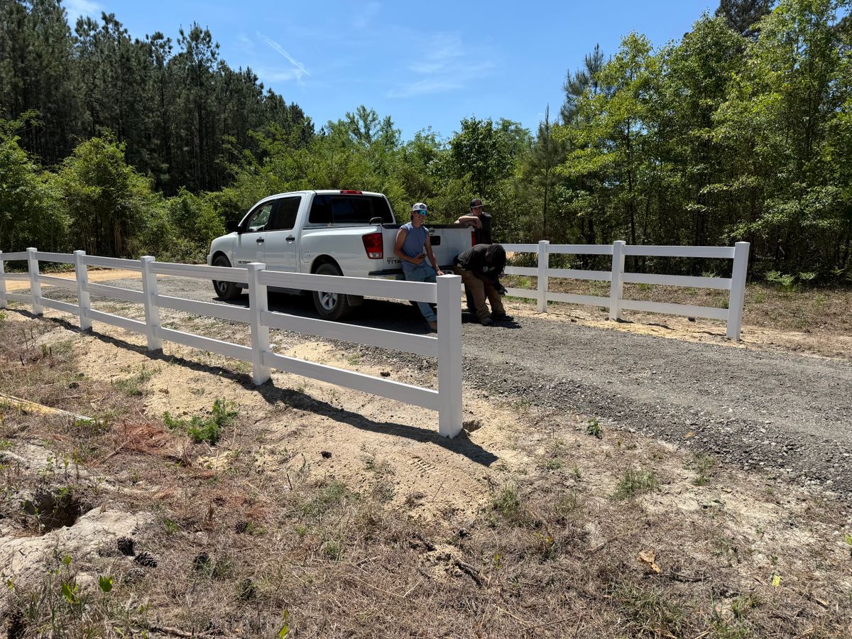 Retention Pond Fences for American Privacy Fencing & More in Statesboro, GA