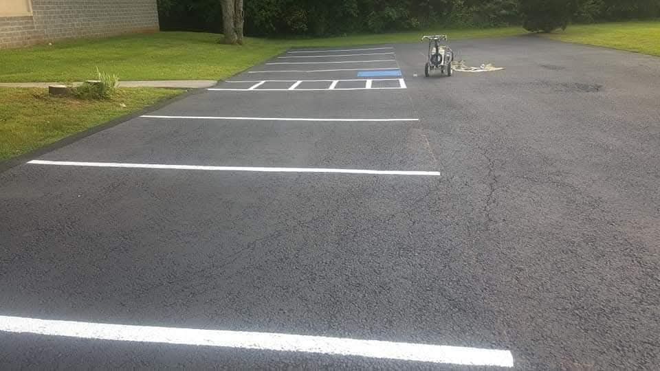 Parking Lot Striping for Stripe A Lot in Knoxville, TN