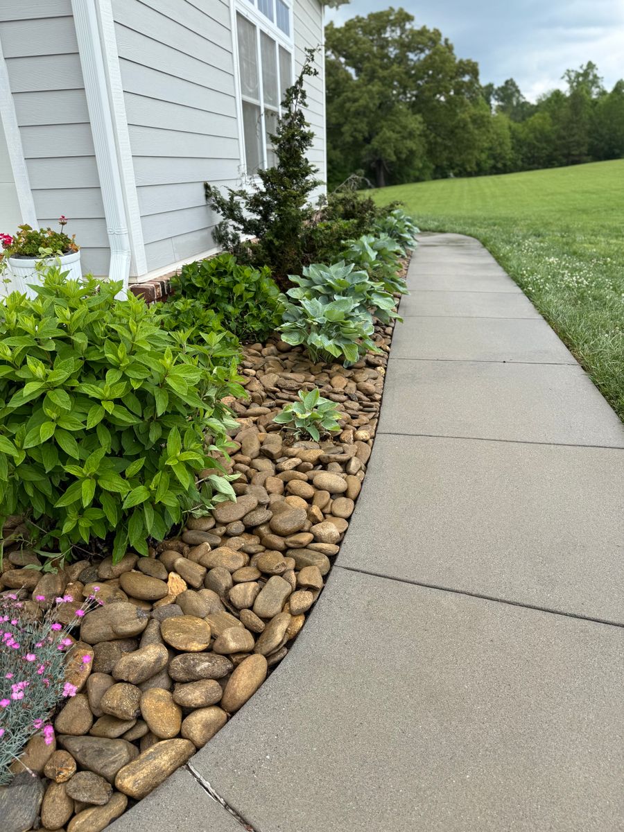 Landscaping for Quartz Creek in Claremont, NC